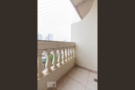 varanda de apartamento para alugar com 3 quartos, 73m² em Chácara Inglesa, São Paulo