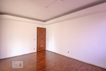 Apartamento para alugar com 169m², 4 quartos e 1 vagaSala