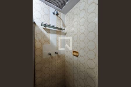 Apartamento à venda com 76m², 2 quartos e 1 vagaBanheiro Corredor