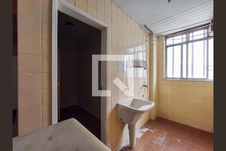 Apartamento à venda com 76m², 2 quartos e 1 vagaÁrea de Serviço
