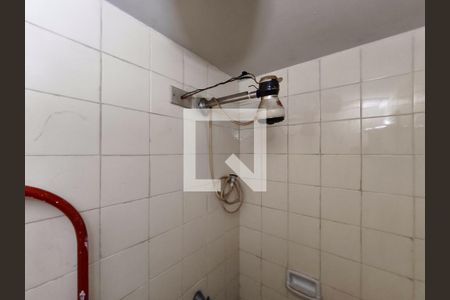 Apartamento à venda com 76m², 2 quartos e 1 vagaBanheiro de serviço