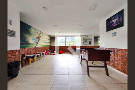 Apartamento à venda com 76m², 2 quartos e 1 vagaÁrea comum