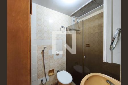 Apartamento à venda com 76m², 2 quartos e 1 vagaBanheiro Corredor