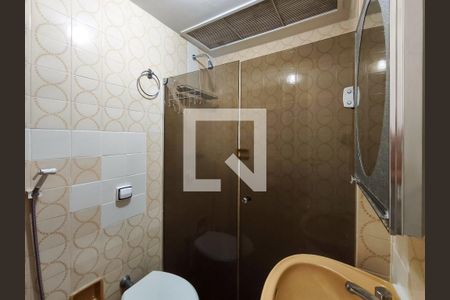 Apartamento à venda com 76m², 2 quartos e 1 vagaBanheiro Corredor