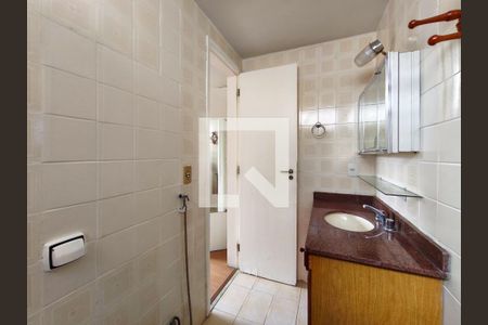 Apartamento à venda com 76m², 2 quartos e 1 vagaBanheiro da Suíte