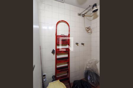 Apartamento à venda com 76m², 2 quartos e 1 vagaBanheiro de serviço