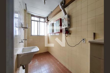 Apartamento à venda com 76m², 2 quartos e 1 vagaÁrea de Serviço