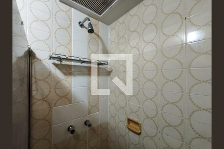 Apartamento à venda com 76m², 2 quartos e 1 vagaBanheiro Corredor