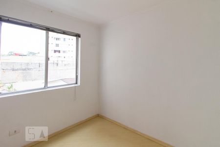 Quarto 1 de apartamento para alugar com 2 quartos, 57m² em Bigorrilho, Curitiba