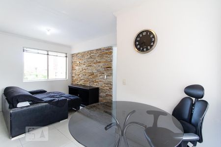 Sala de apartamento para alugar com 2 quartos, 57m² em Bigorrilho, Curitiba