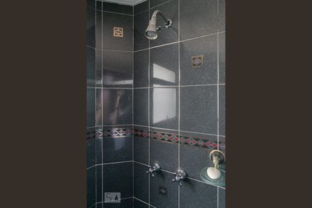 Apartamento à venda com 312m², 4 quartos e 4 vagas Apartamento à venda com 312m², 4 quartos e 4 vagasDetalhe do banheiro da suíte 3