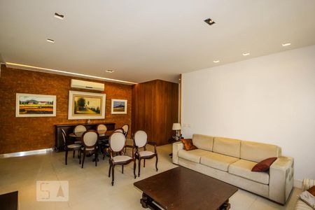 Apartamento à venda com 135m², 3 quartos e 1 vagaSala