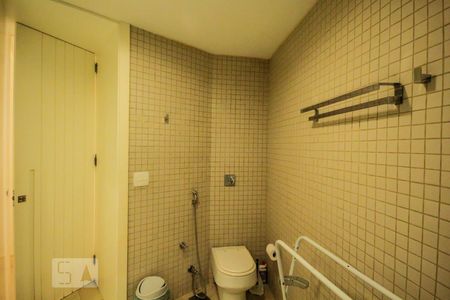 Apartamento à venda com 135m², 3 quartos e 1 vagaSuite