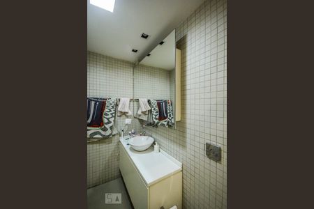 Apartamento à venda com 135m², 3 quartos e 1 vagaBanheiro