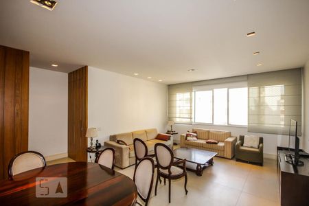 Apartamento à venda com 135m², 3 quartos e 1 vagaSala