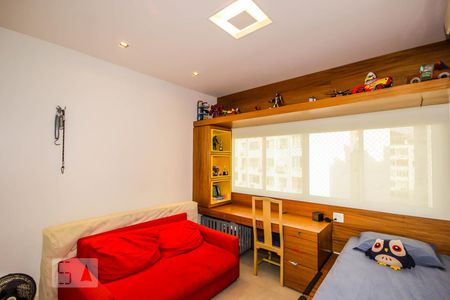 Apartamento à venda com 135m², 3 quartos e 1 vagaQuarto1