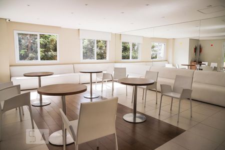 Apartamento para alugar com 40m², 1 quarto e 1 vagaSalão de festas