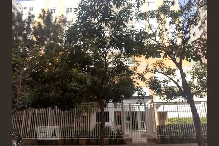 Apartamento para alugar com 40m², 1 quarto e 1 vagaFachada