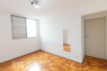 Quarto 2 de apartamento para alugar com 2 quartos, 96m² em Vila Gomes Cardim, São Paulo