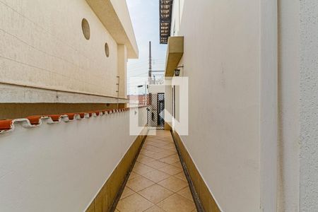 Casa à venda com 200m², 3 quartos e 3 vagasCorredor lateral