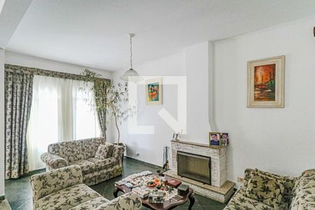 Sala de casa à venda com 3 quartos, 200m² em Cidade São Francisco, São Paulo