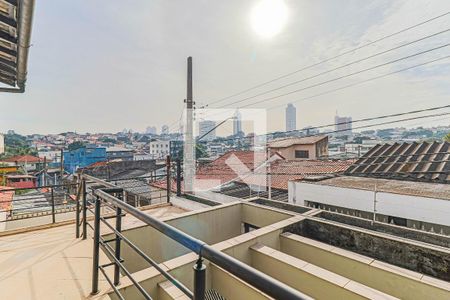 Casa à venda com 200m², 3 quartos e 3 vagasSuite - Varanda