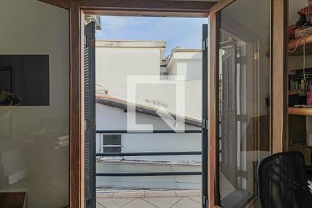 Casa à venda com 200m², 3 quartos e 3 vagasQuarto 02