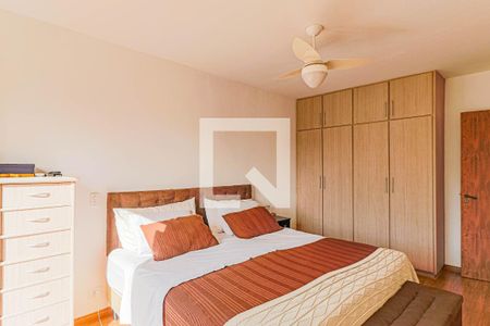 Casa à venda com 200m², 3 quartos e 3 vagasSuite