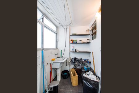 Apartamento para alugar com 75m², 2 quartos e 1 vagaÁrea de Serviço