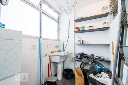 Apartamento para alugar com 75m², 2 quartos e 1 vagaÁrea de Serviço