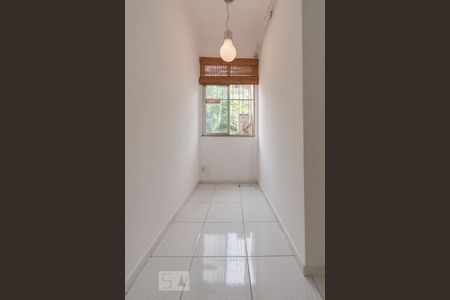 Apartamento à venda com 38m², 1 quarto e sem vagaSala