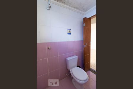 Banheiro  de casa para alugar com 1 quarto, 85m² em Vila Bancária, São Paulo