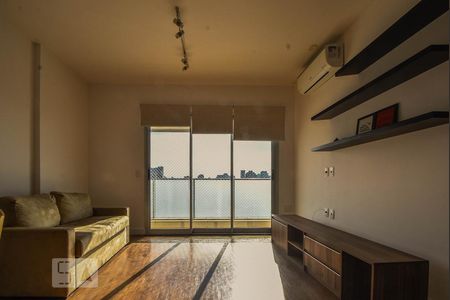 Sala de apartamento para alugar com 1 quarto, 50m² em Santo Amaro, São Paulo