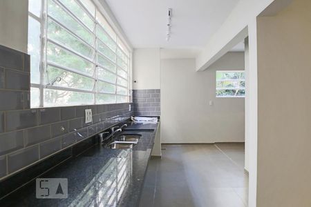 Apartamento à venda com 122m², 2 quartos e 1 vagaCozinha