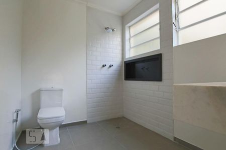 Apartamento à venda com 122m², 2 quartos e 1 vagaBanheiro 1/Suíte