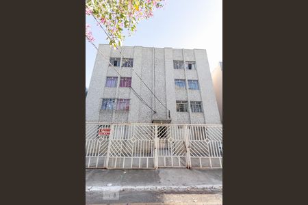 Apartamento para alugar com 64m², 2 quartos e sem vagaFachada