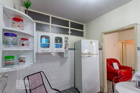 Apartamento para alugar com 64m², 2 quartos e sem vagaCozinha