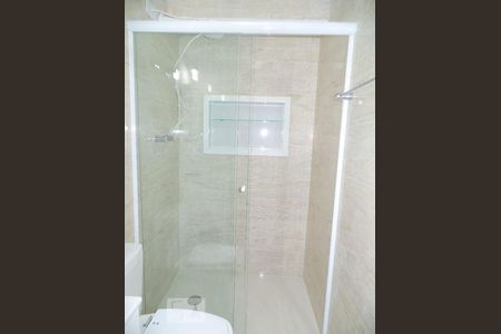 Banheiro de apartamento para alugar com 1 quarto, 40m² em Bela Vista, São Paulo