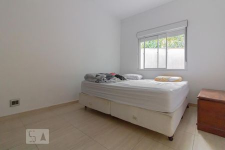 Casa à venda com 280m², 4 quartos e 5 vagas Casa à venda com 280m², 4 quartos e 5 vagasQuarto suíte 1