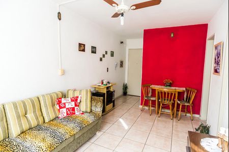 Sala de apartamento para alugar com 1 quarto, 43m² em Agronomia, Porto Alegre