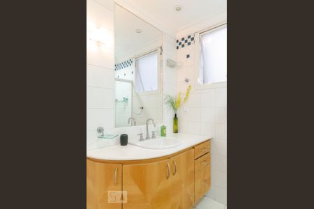 Apartamento para alugar com 140m², 3 quartos e 1 vagaBanheiro