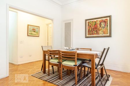 Sala de apartamento para alugar com 3 quartos, 140m² em Urca, Rio de Janeiro