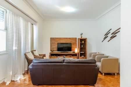 Sala de apartamento para alugar com 3 quartos, 140m² em Urca, Rio de Janeiro