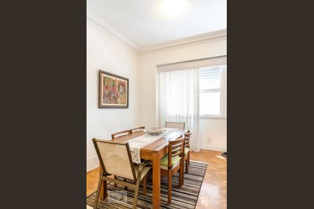 Apartamento para alugar com 140m², 3 quartos e 1 vagaSala