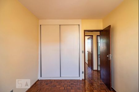 Quarto 1 de apartamento à venda com 2 quartos, 60m² em Nova Floresta, Belo Horizonte