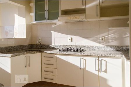 Cozinha de apartamento para alugar com 1 quarto, 50m² em Nossa Senhora das Graças, Canoas