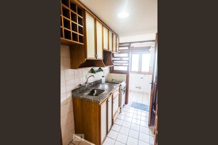 Cozinha de apartamento para alugar com 2 quartos, 63m² em Petrópolis, Porto Alegre
