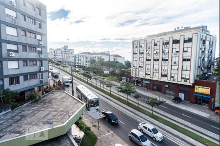 Vista de apartamento para alugar com 2 quartos, 63m² em Petrópolis, Porto Alegre