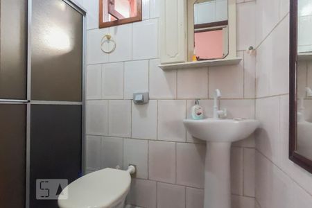 Banheiro  de apartamento para alugar com 1 quarto, 48m² em Ingleses do Rio Vermelho, Florianópolis