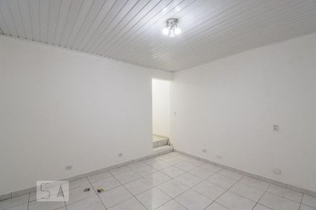 Casa de condomínio para alugar com 70m², 1 quarto e 1 vagaSala